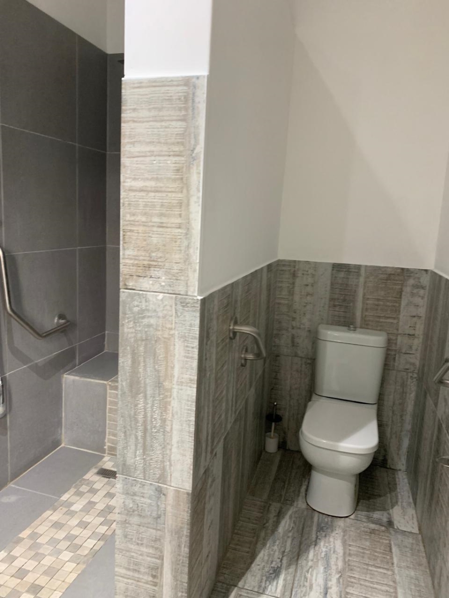 2 Bedroom Property for Sale in Muizenberg Western Cape